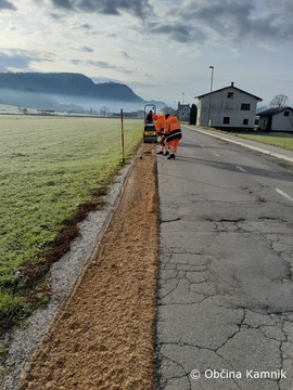 Vzdrževanje cest (3)